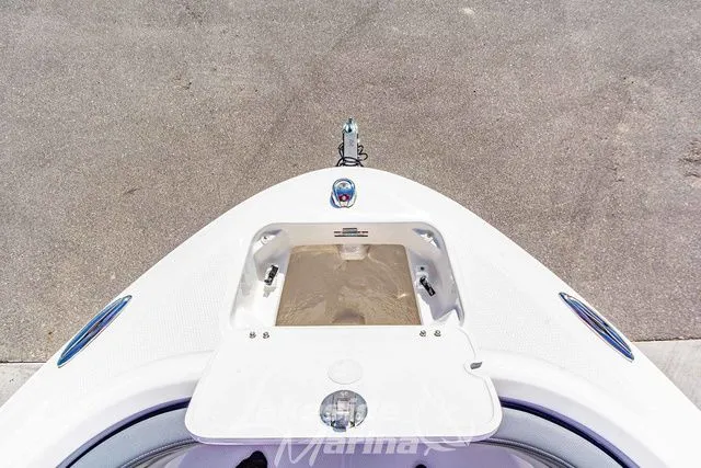 Slide: The Image of Chaparral 21 SSi OB 2026 - 33