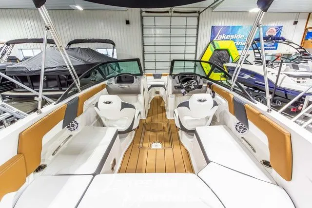 Slide: The Image of Chaparral 23 SSi 2026 - 13