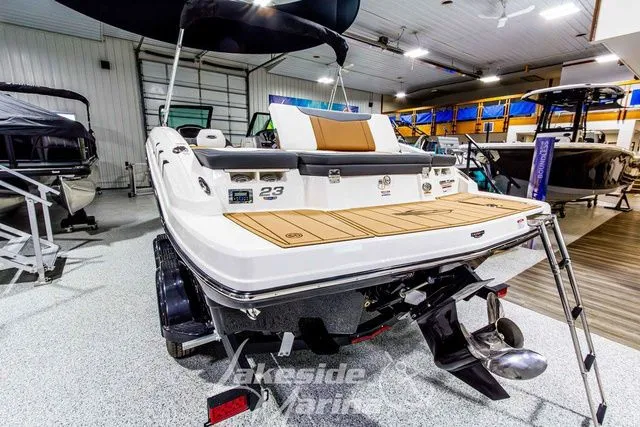 Slide: The Image of Chaparral 23 SSi 2026 - 6