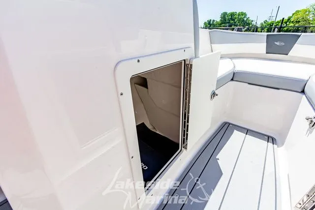 Slide: The Image of Chaparral 19 SSi OB 2024 - 26