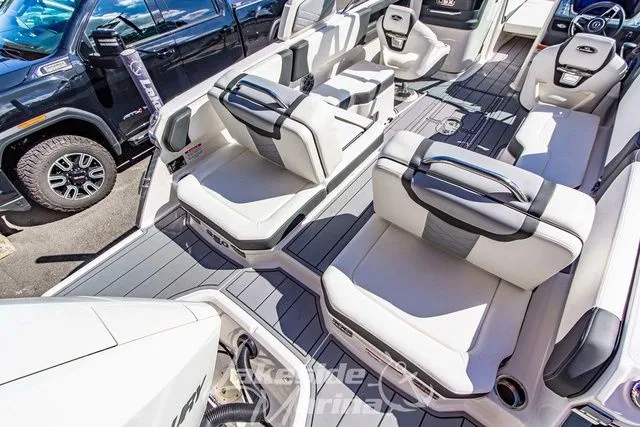 Slide: The Image of Chaparral 250 OSX 2023 - 22