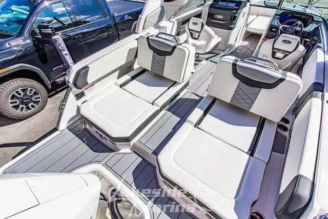 Slide: The Image of Chaparral 250 OSX 2023 - 23