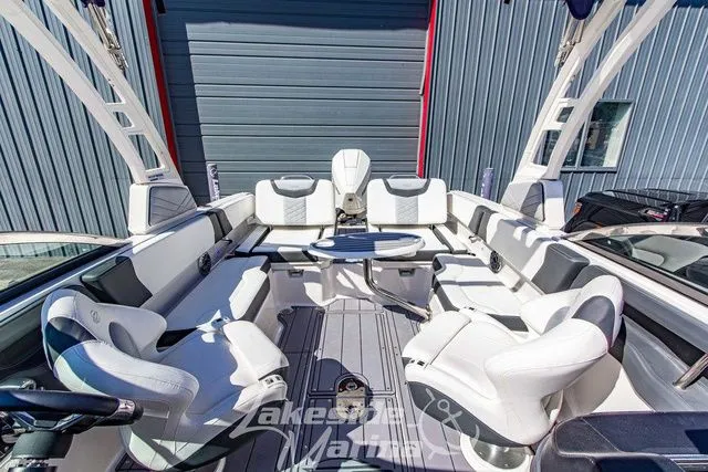 Slide: The Image of Chaparral 250 OSX 2023 - 39