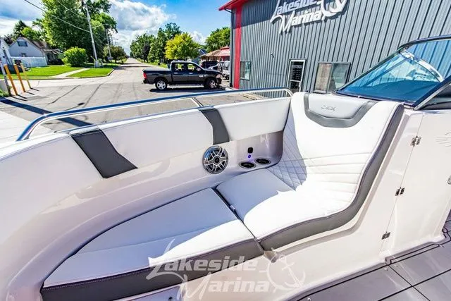 Slide: The Image of Chaparral 250 OSX 2023 - 47