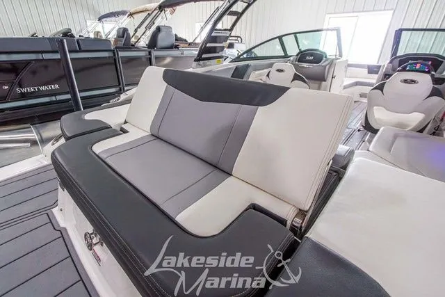 Slide: The Image of Chaparral 23 SSi 2025 - 11