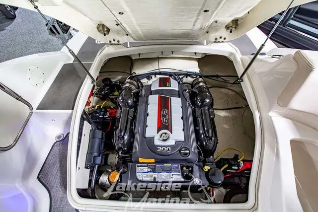 Slide: The Image of Chaparral 244 Sunesta 2017 - 21