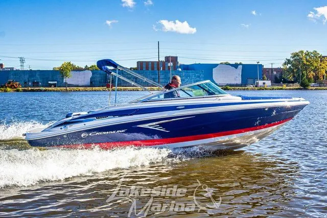 Slide: The Image of Crownline Boats 220 SS 2024 - 1
