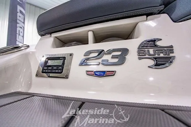 Slide: The Image of Chaparral 23 Surf 2021 - 10