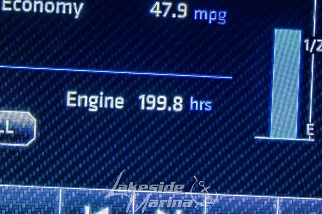 Slide: The Image of Chaparral 23 Surf 2021 - 29