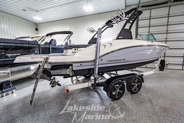 Slide: The Image of Chaparral 23 Surf 2021 - 5