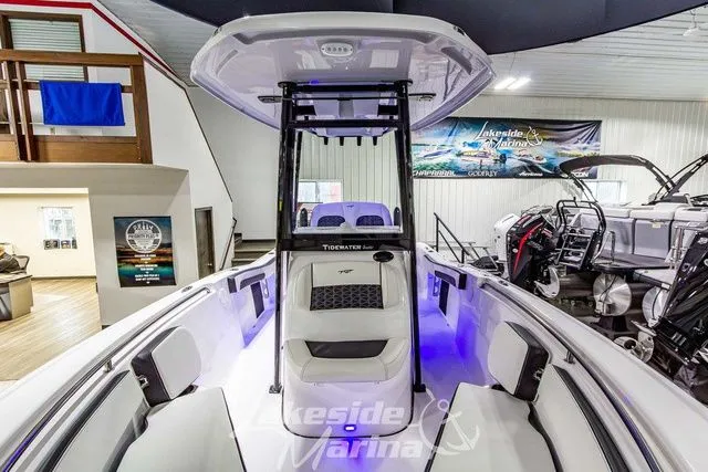 Slide: The Image of Tidewater 210 CC Adventure 2026 - 40