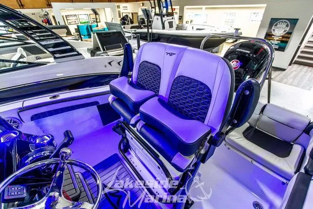 Slide: The Image of Tidewater 210 LXF 2025 - 23