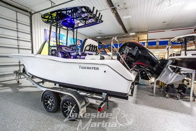 Slide: The Image of Tidewater 210 LXF 2025 - 3