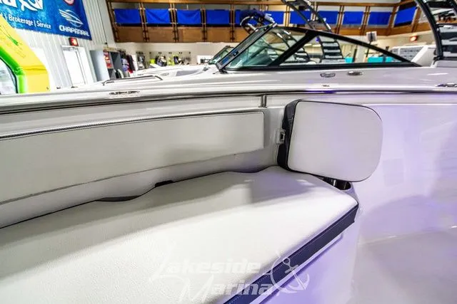 Slide: The Image of Tidewater 210 LXF 2025 - 40