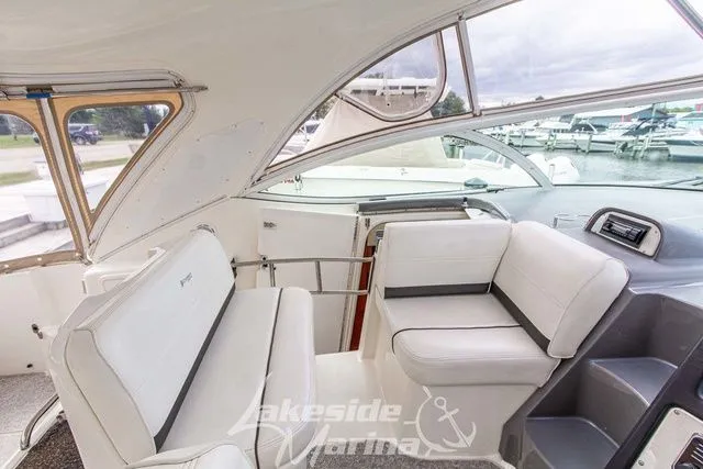 Slide: The Image of Cruisers Yachts 420 Express 2006 - 56