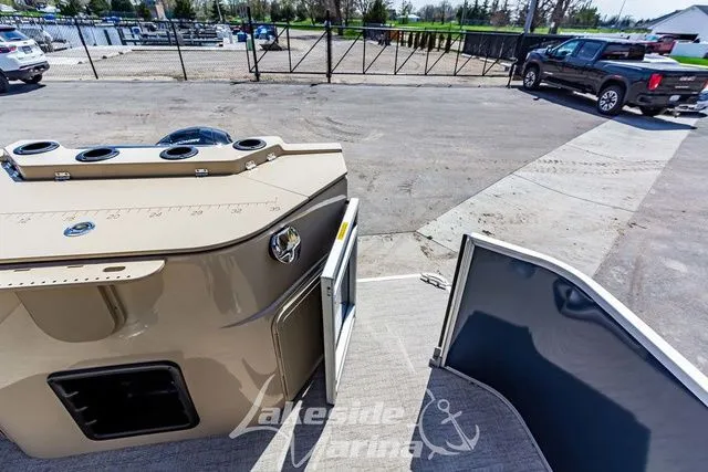 Slide: The Image of Godfrey Sweetwater 2286 FS 2025 - 35