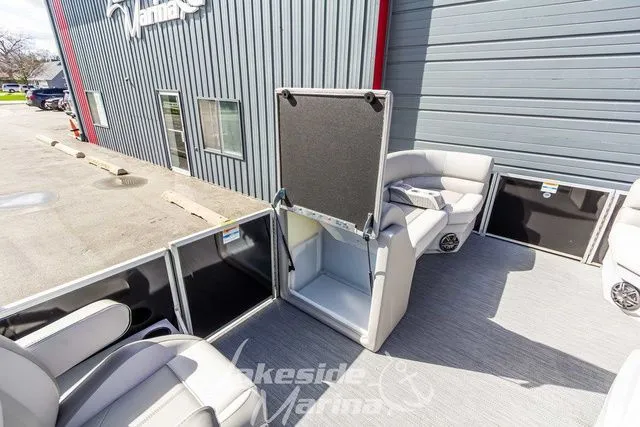 Slide: The Image of Godfrey Sweetwater 2286 SBX 2025 - 20