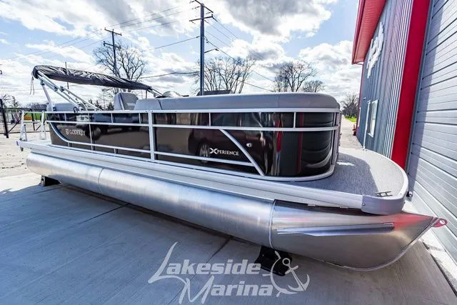 Slide: The Image of Godfrey Sweetwater 2286 SBX 2025 - 6