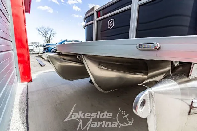 Slide: The Image of Godfrey Sweetwater 2286 SBX 2025 - 7