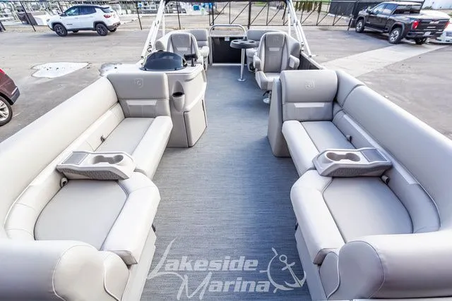 Slide: The Image of Godfrey Sweetwater 2286 SBX 2025 - 8