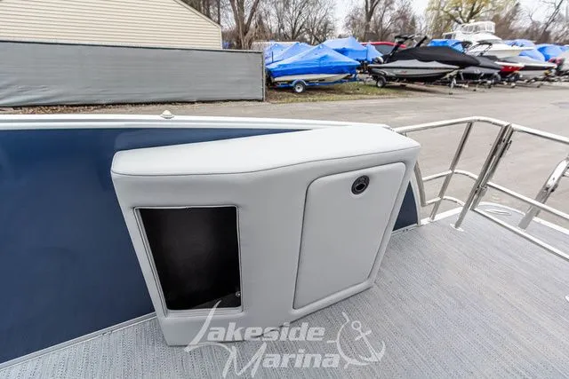 Slide: The Image of Godfrey Monaco 235 SFL 2025 - 29