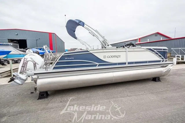 Slide: The Image of Godfrey Monaco 235 SFL 2025 - 3