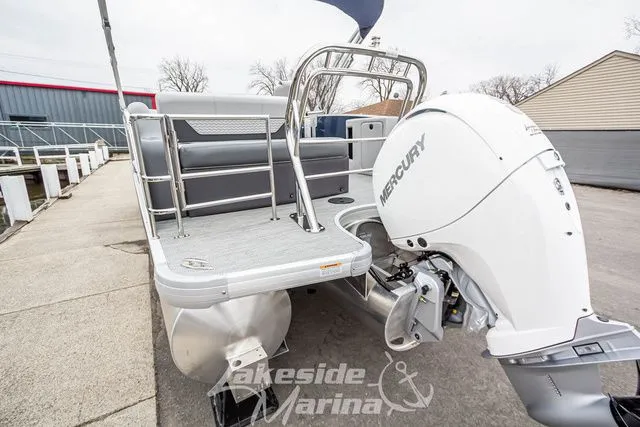 Slide: The Image of Godfrey Monaco 235 SFL 2025 - 7