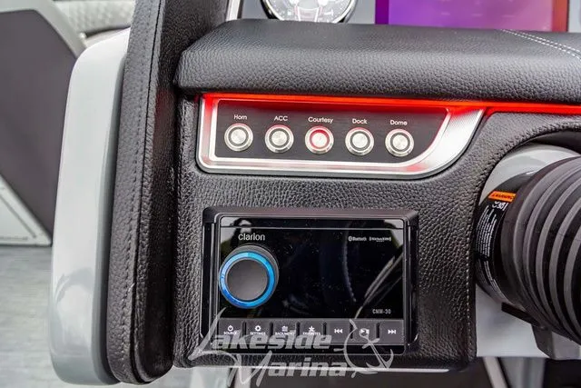 Slide: The Image of Godfrey AquaPatio 255 SFL 2025 - 27