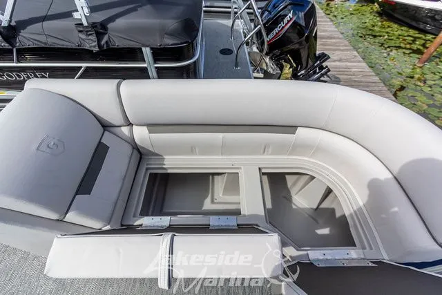 Slide: The Image of Godfrey SW 2286 SBX 2024 - 11