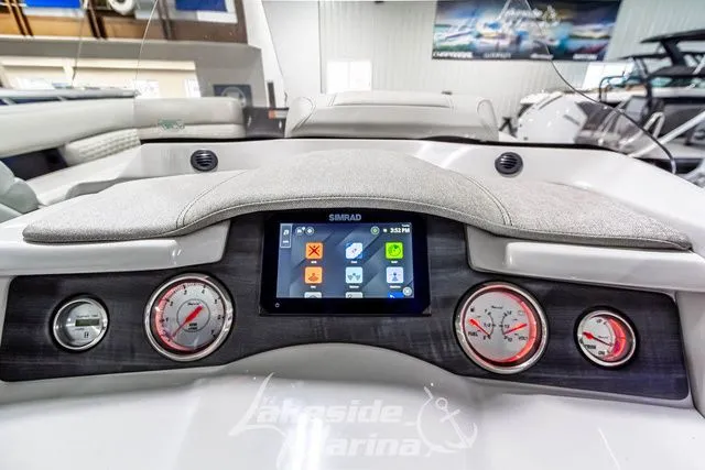 Slide: The Image of Crest Caribbean LX 230 SLC CP3 2023 - 27