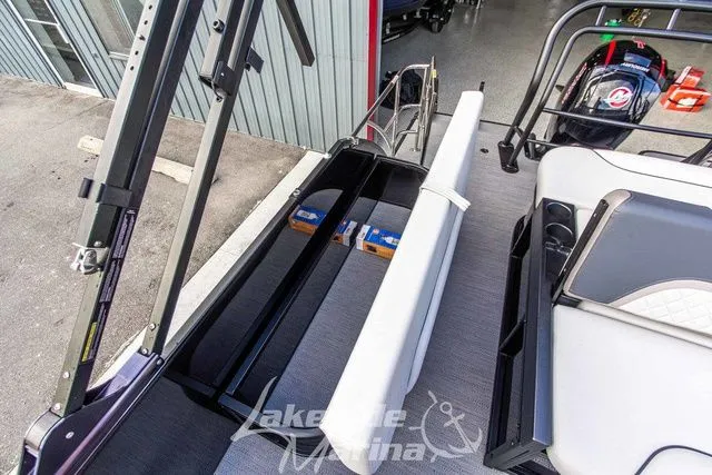 Slide: The Image of Godfrey Sweetwater 2286 SFL 27" iMPACT Center Tube Package 2025 - 28