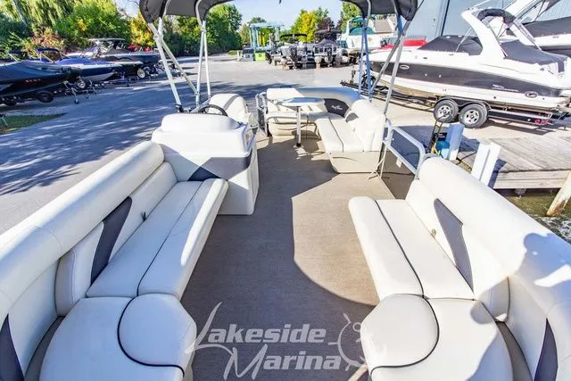 Slide: The Image of SunChaser 20 CRS 2021 - 9