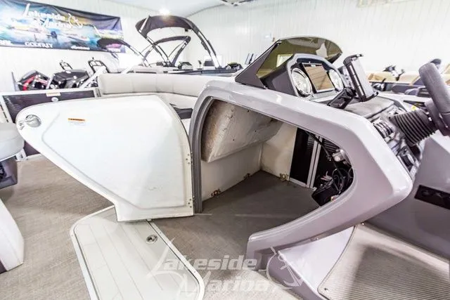 Slide: The Image of Godfrey Monaco 215 SB GTP 27 in. Center Tube 2023 - 27