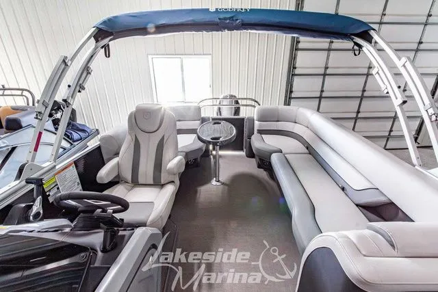 Slide: The Image of Godfrey Monaco 215 SB GTP 27 in. Center Tube 2023 - 28