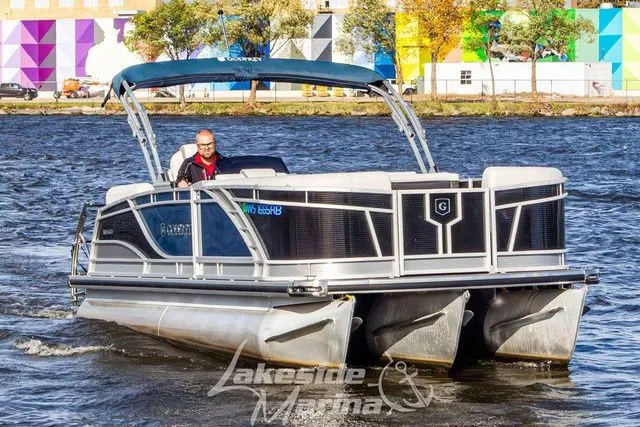 Slide: The Image of Godfrey Monaco 215 SB GTP 27 in. Center Tube 2023 - 3