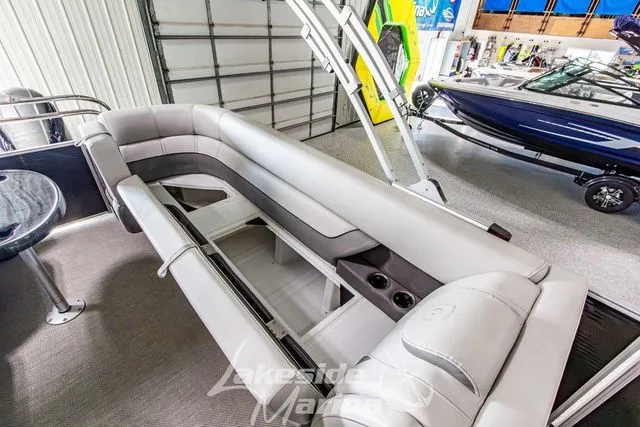 Slide: The Image of Godfrey Monaco 215 SB GTP 27 in. Center Tube 2023 - 35