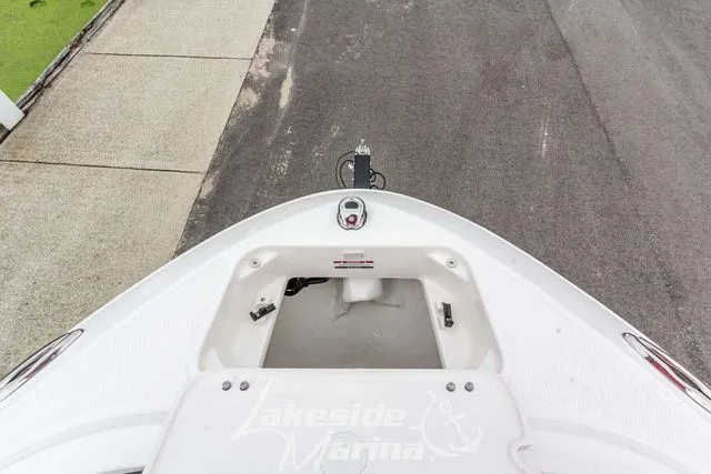 Slide: The Image of Chaparral 21 SSi 2025 - 37