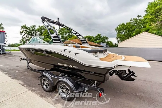 Slide: The Image of Chaparral 21 SSi 2025 - 7