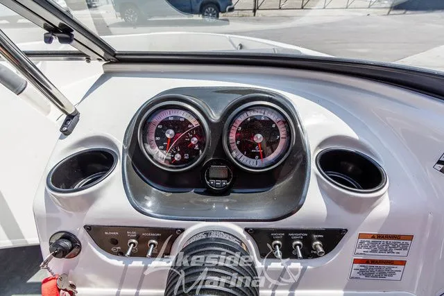 Slide: The Image of Bayliner 170 Bowrider 2019 - 18