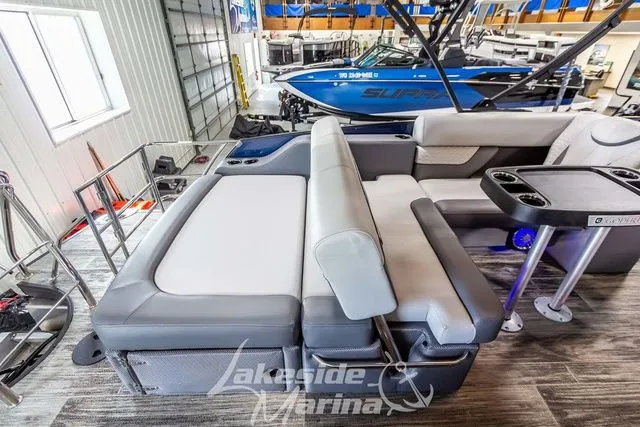 Slide: The Image of Godfrey Monaco 235 SFL 27 In. Package 2025 - 25