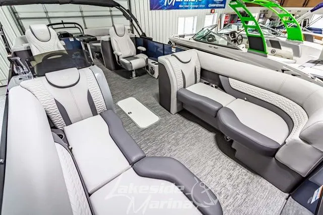 Slide: The Image of Godfrey Monaco 235 SB GTP 27 in. Center Tube Package 2025 - 10