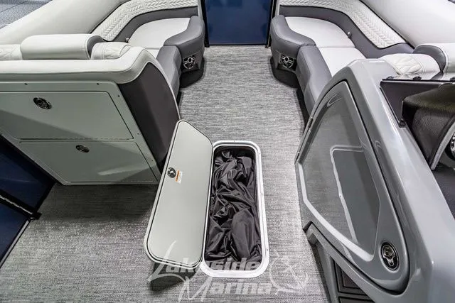 Slide: The Image of Godfrey Monaco 235 SB GTP 27 in. Center Tube Package 2025 - 18