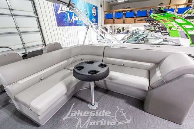 Slide: The Image of Godfrey SW 2286 FSX 2025 - 25