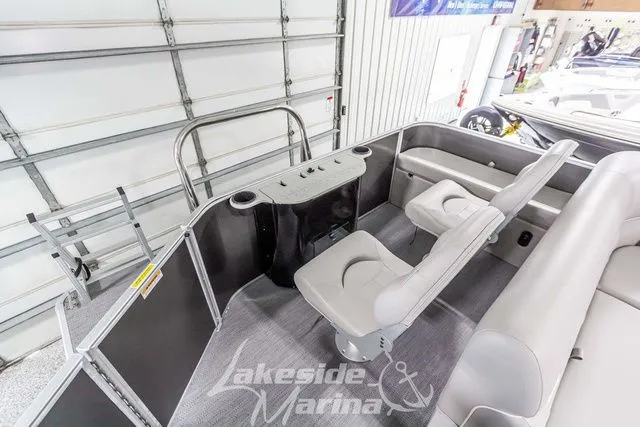 Slide: The Image of Godfrey SW 2286 FSX 2025 - 31