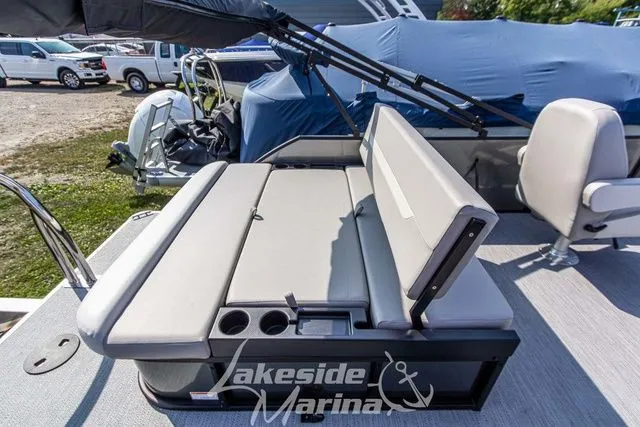 Slide: The Image of Godfrey SW 2286 SFLX 2026 - 28