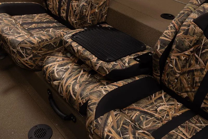 Slide: The Image of Camouflage seating in 2026 G3 Sportsman 1710 boat interior. - 25
