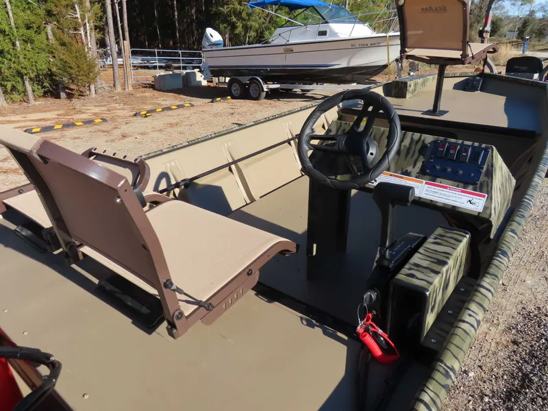 Slide: The Image of Interior of SeaArk 1648 Special Suzuki 30 Trailer, year 2026. - 7