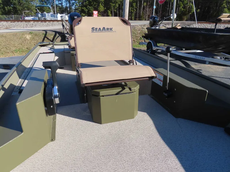 Slide: The Image of SeaArk 1652 Crappie boat with Suzuki 40 trailer, interior view, 2026 model. - 11