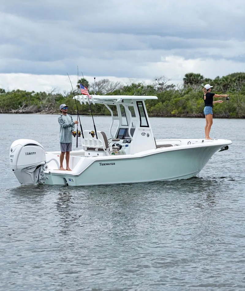 Slide: The Image of Tidewater 232 CC Adventure 2026 - 4