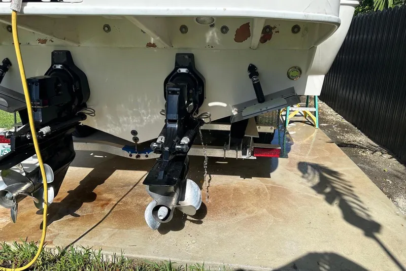 Slide: The Image of Rear view of 2007 Sea Ray 270 Amberjack boat with dual propellers. - 13